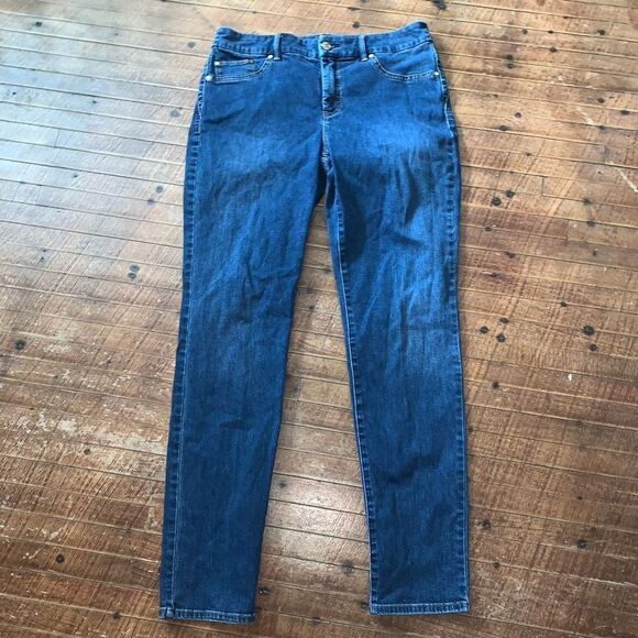 Chicos So Slimming 0.5/6 distressed dark wash normcore jeans - Picture 1 of 3